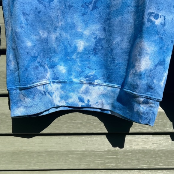 Sublime Blue Tie-Dye Sweater - Picture 5 of 6